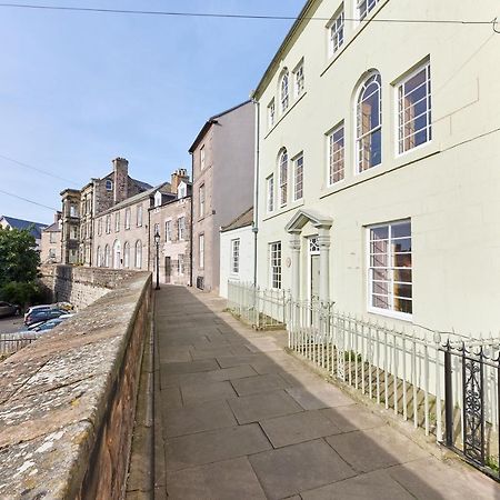 River View: Characterful Townhouse, Stunning Views Berwick Upon Tweed Exteriör bild